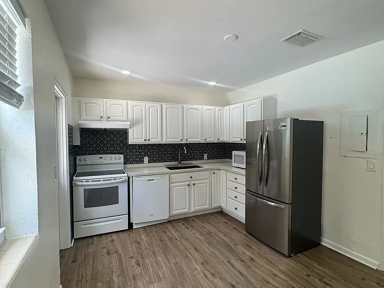 1409 Atlantic Blvd #1 — Photo 10