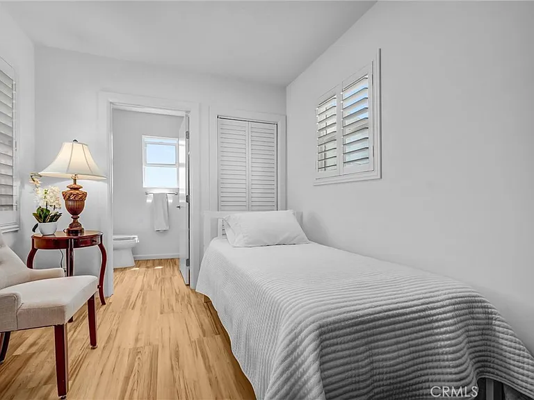 14508 Kingsdale Ave — Photo 13