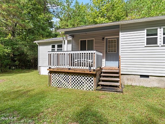 4th image of 30 Mitchell Brown Road NE