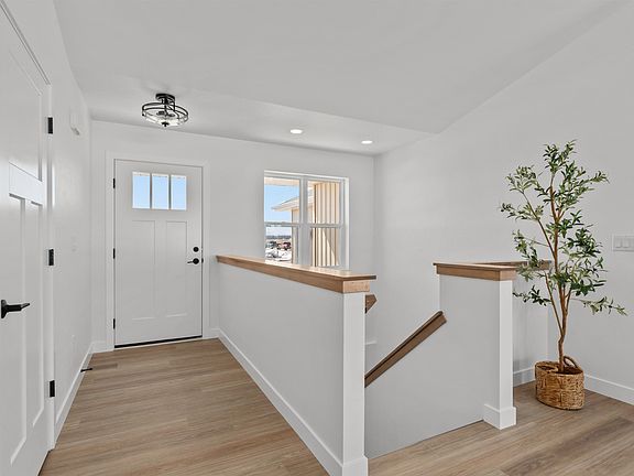 2nd image of W5658 Tonys Way