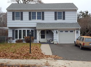 488 Fort Hale Rd, New Haven, CT 06512