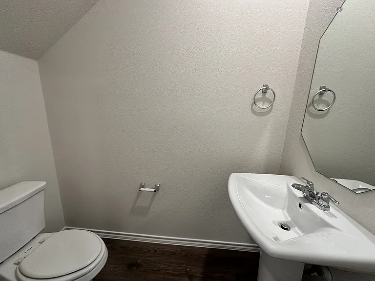 634 White Ash Dr — Photo 18