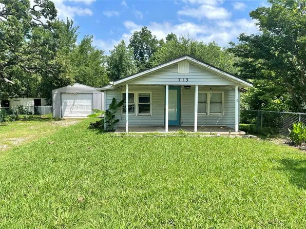 713 W Jefferson St, Tecumseh, OK 74873
