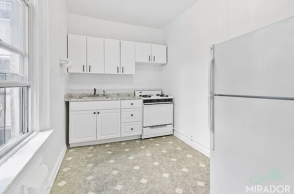 Rented by Mirador Real Estate | media 18