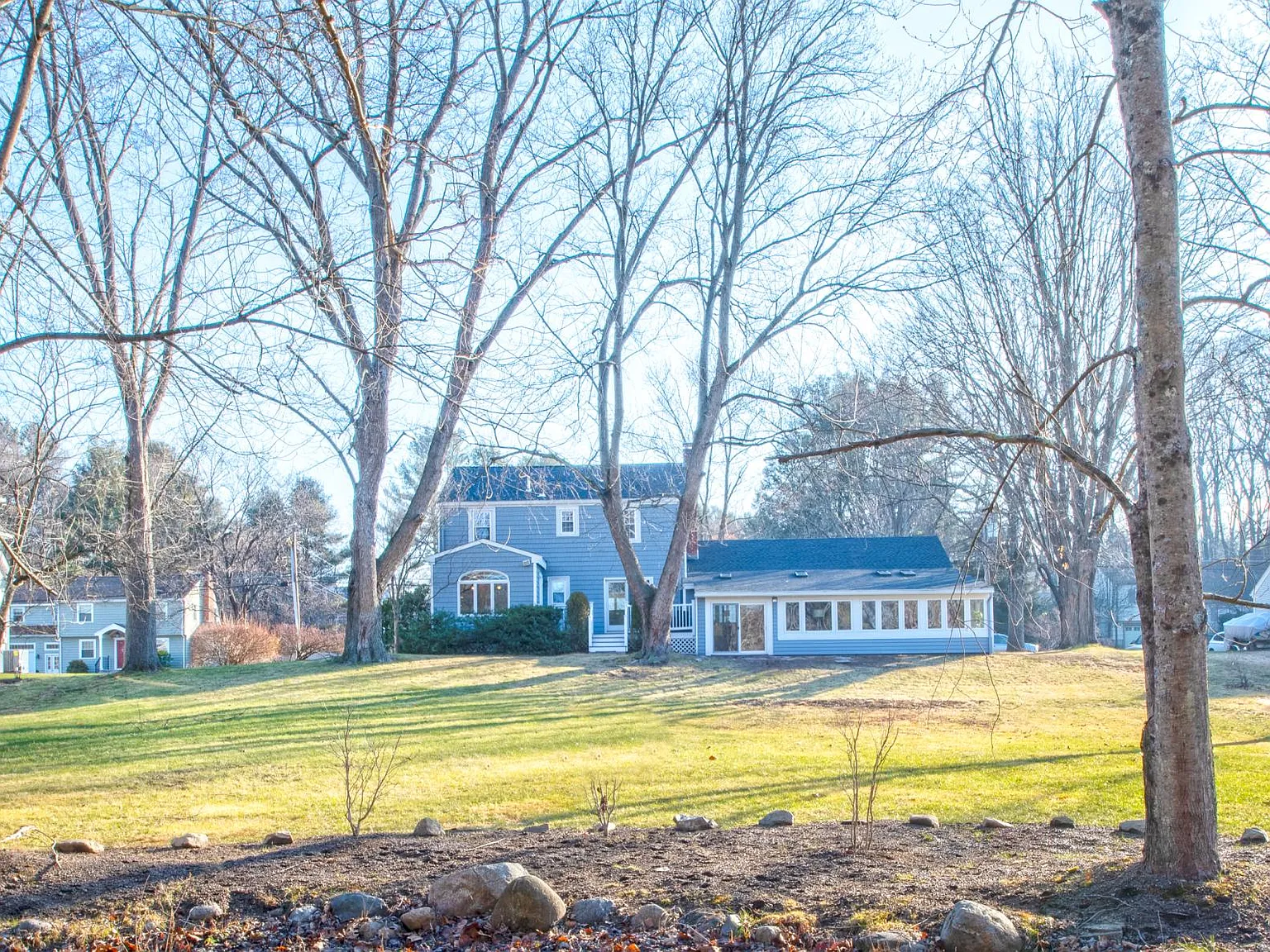 3 bed, 2.5 bath, 2739 sqft, $5,150 — Photo 4