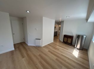 8040 Corliss Ave N #BASEMENT, Seattle, WA 98103
