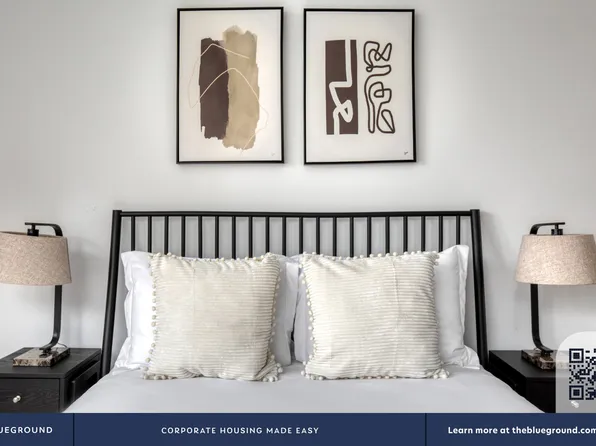 180 Riverside Boulevard image 10 of 31