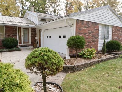 643 Augdon Dr, Elyria, OH, 44035