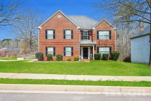 800 Hannah Ct Photo 1