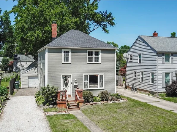 413 Pierce Ave, Cuyahoga Falls, OH 44221