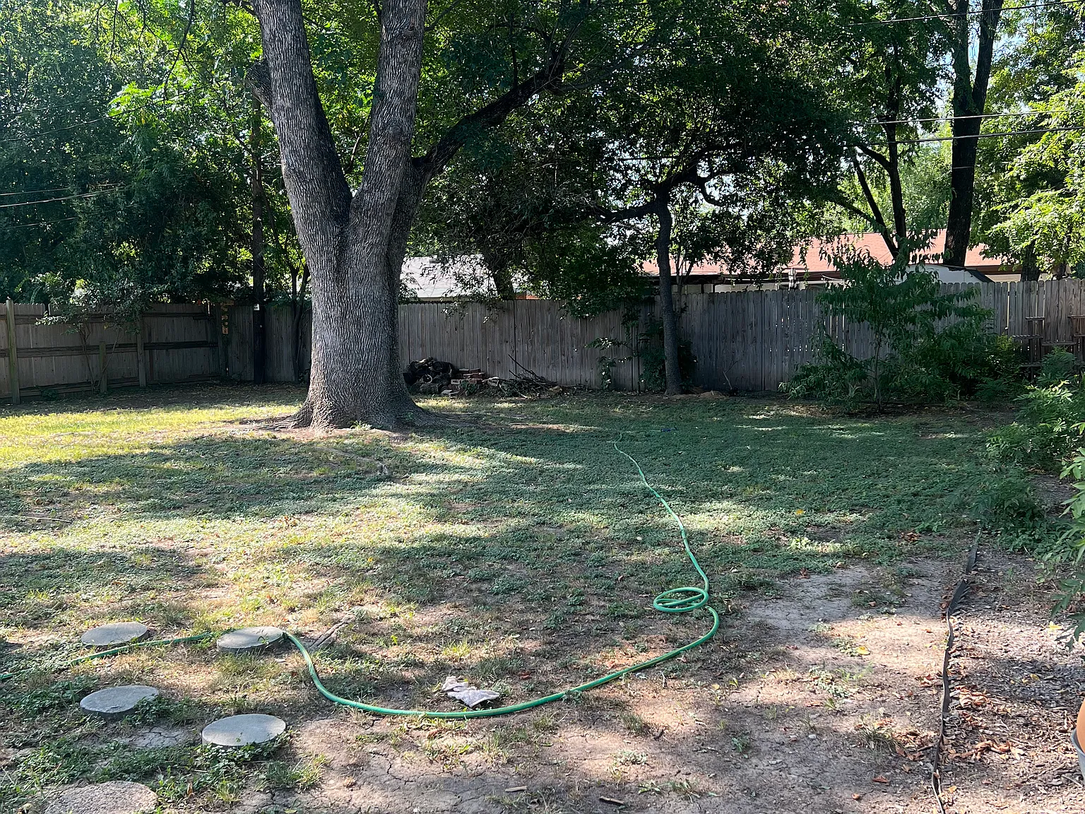 3 bed, 1400 sqft, $1,850 — Photo 3