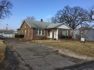 0427 N 4th St, Fredonia, KS 66736