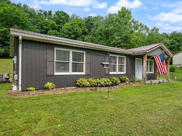 67 Berrimore Dr, Utica, OH 43080