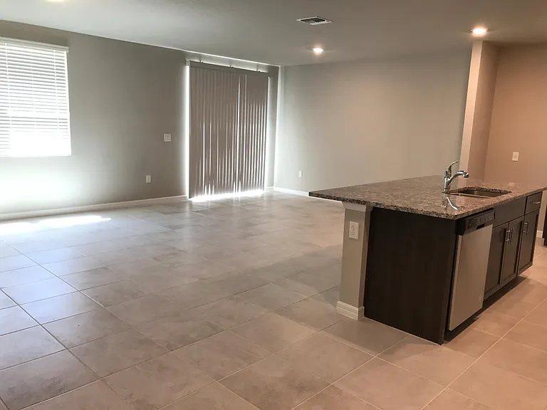 1265 Oak Valley Dr — Photo 5