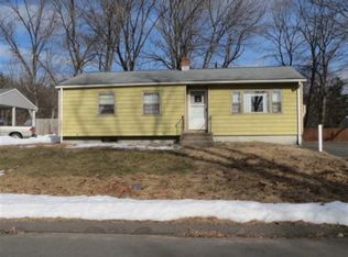 15 Nancy Dr, Enfield, CT 06082
