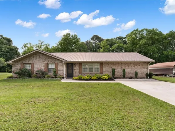 10 Shadow Ln, Cartersville, GA 30120