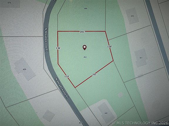 2nd image of 460 N Meadowood Pl