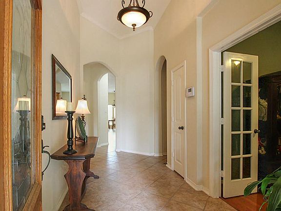 5th image of 7218 Revelwood Dr