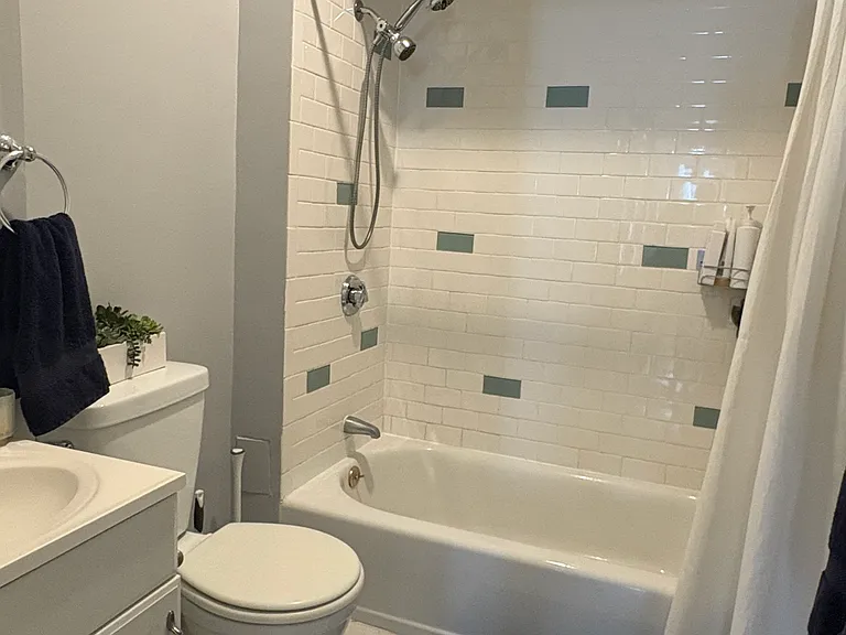 35 Stoughton St #2 — Photo 14