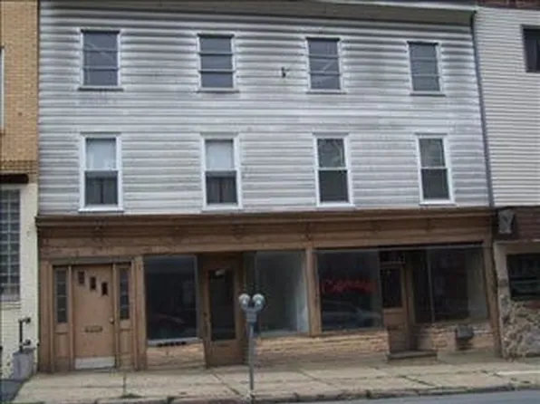 136 Sunbury St, Minersville, PA 17954
