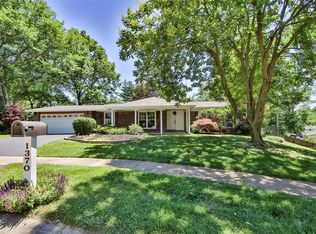 1370 Orchard View Ct, Saint Louis, MO 63146