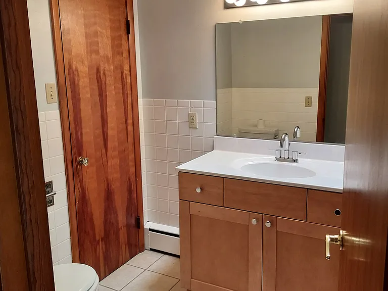 70 Elm St — Photo 1