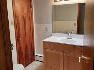 70 Elm St, Milton, PA 17847