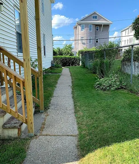 12 Greendale Ave #2 — Photo 13