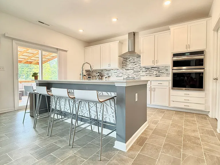 7786 Garnet Ave — Photo 8