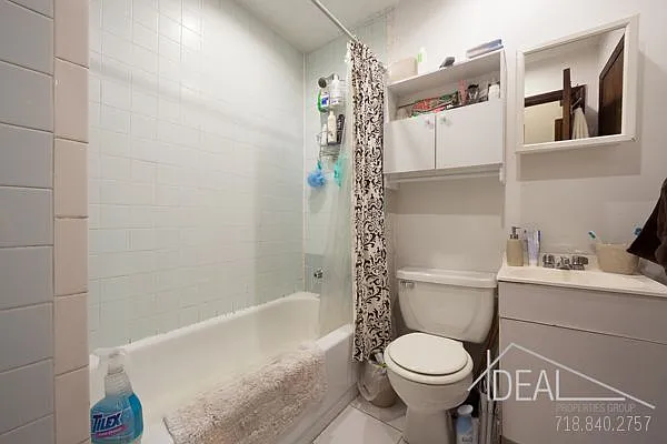 Rented by Ideal Properties Group | media 7