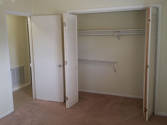 4th image of 4203 W Bay Ave