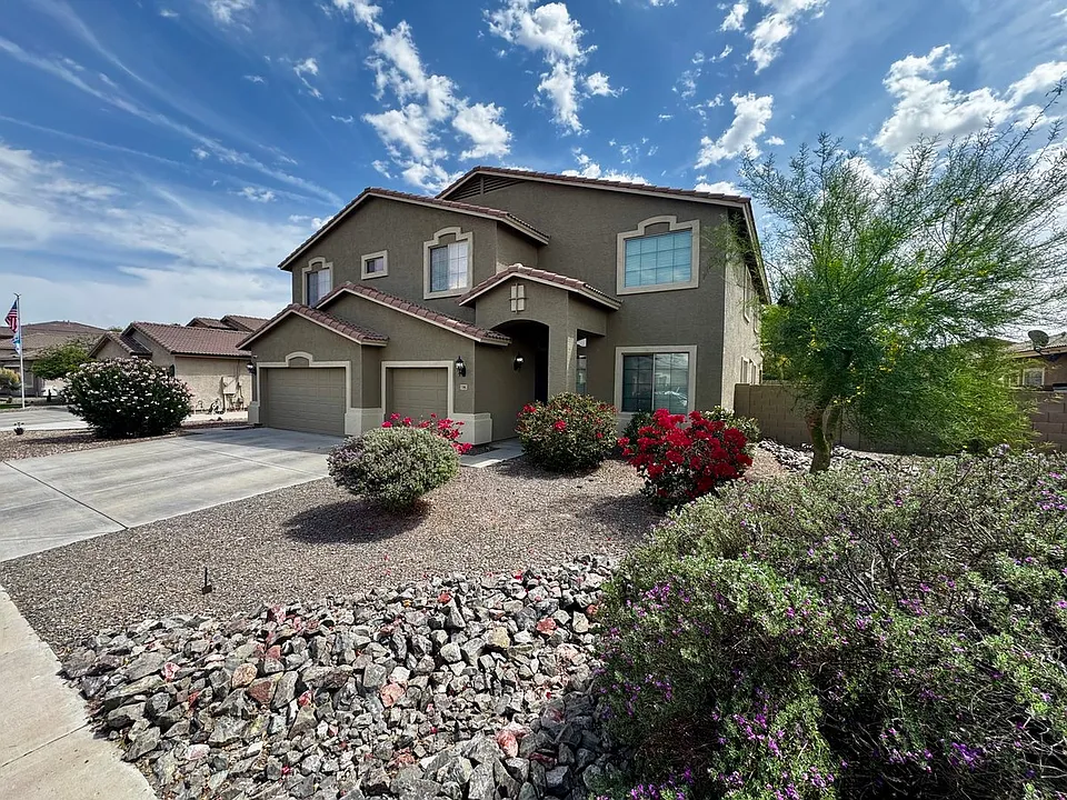 21987 N Balboa Dr