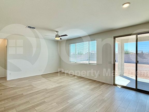 3rd image of 1444 E Edwin St