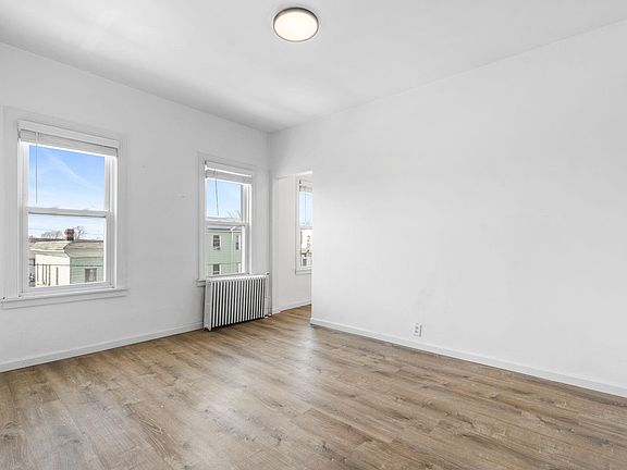 5th image of 188 Delaware Ave APT 3