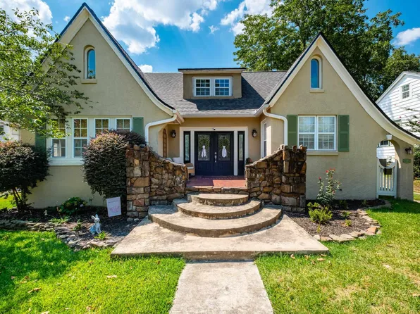 3305 N Cypress St, North Little Rock, AR 72116
