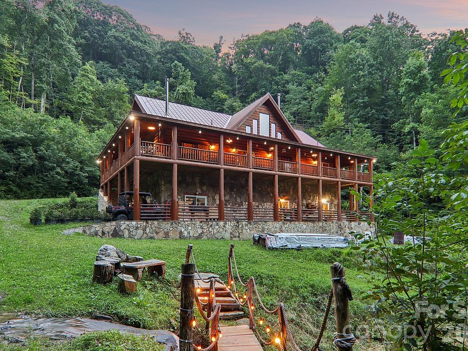 1st image of 4501 Cove Creek Rd