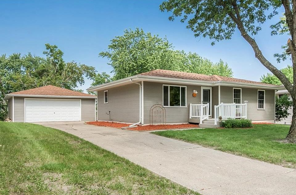 1st image of 1117 Westside Dr