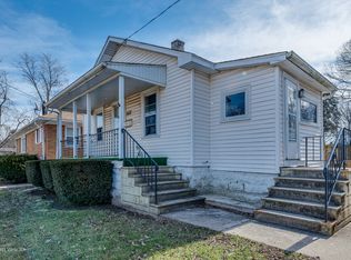 952 Hutchins St, Joliet, IL 60435