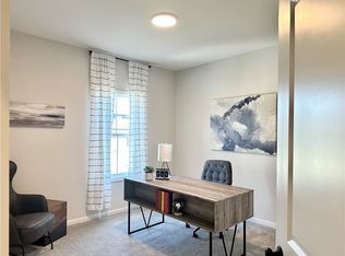 2773 SW 11th St, Lees Summit, MO 64081