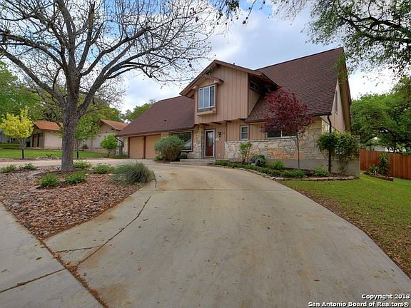3rd image of 8718 Dudley Dr