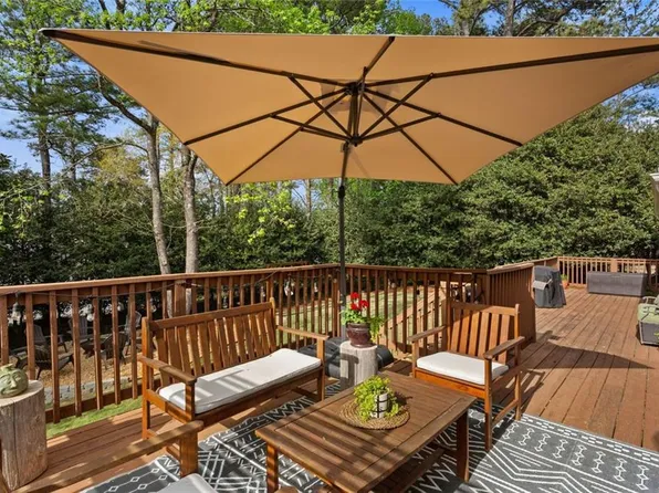 2624 Peeler Rd, Dunwoody, GA 30360