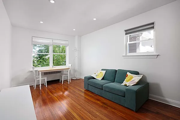 Rented by Spire Group | media 19