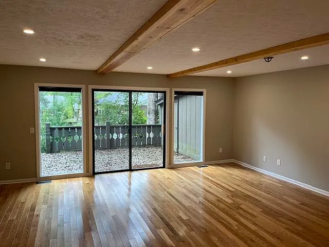 2 bed, 2.5 bath, $1,950 — Photo 4