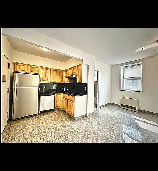 146 Attorney St #2B — Photo 2
