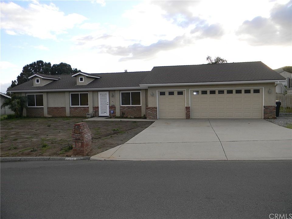 1st image of 6938 McLaren Ln