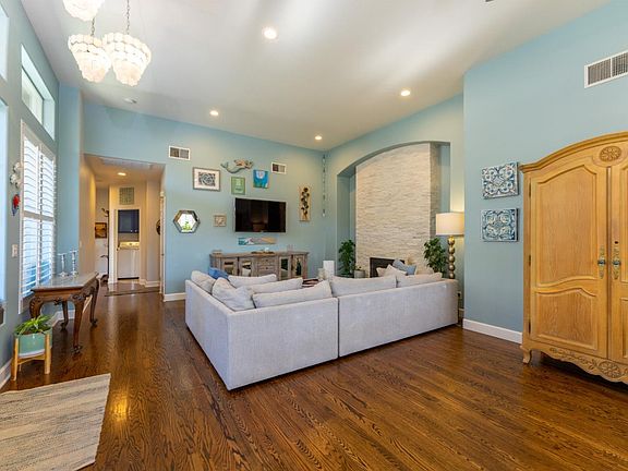 4th image of 5920 Pistoia Way