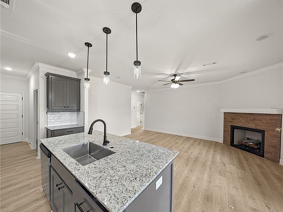 5th image of 30 Wigtown Ln
