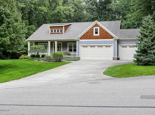 7128 Anchorage Ct SE, Caledonia, MI 49316
