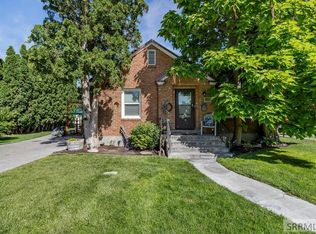 851 S Shilling Ave, Blackfoot, ID 83221