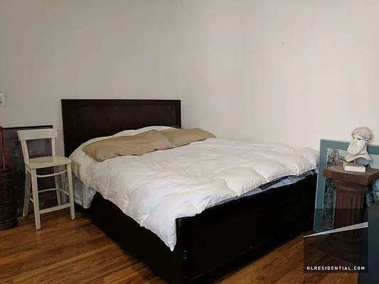 Rented by Highline Residential | media 92